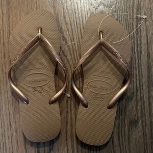 Havaianas Tan Flip Flops